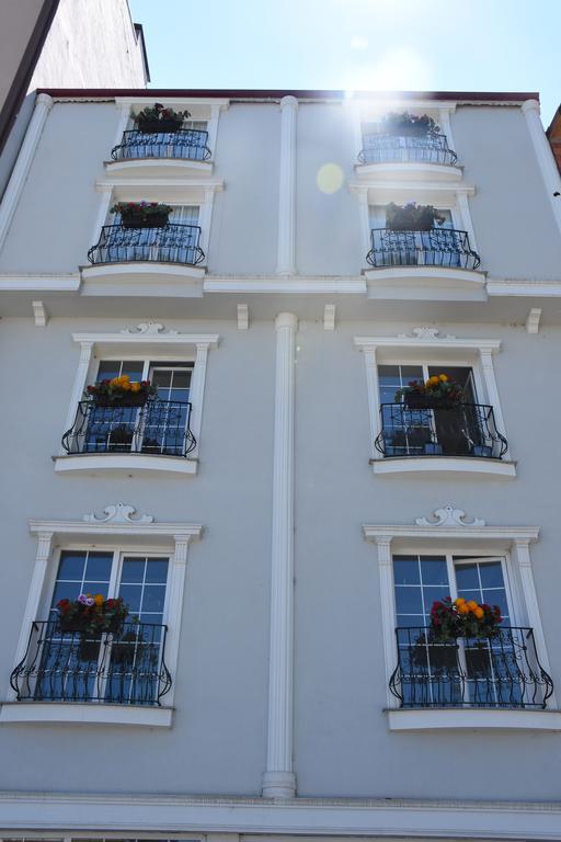 King Butique Hotel Yomra Exterior photo